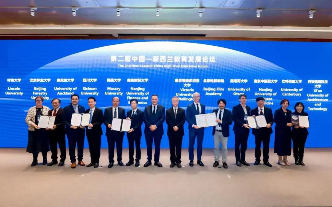 1767617542361814.jpg 1767617542361814.jpg