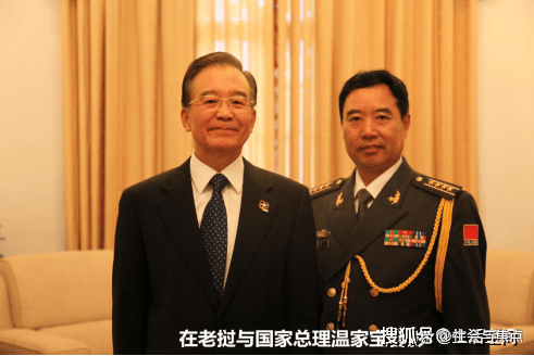 文武铸丰碑 翰墨写春秋——致敬国家功臣侯振山武官