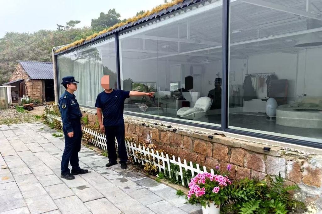 博主无人岛上直播“荒岛改造”，涉嫌非法占用海岛资源被查处